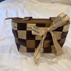 Seatbelt Purse brown